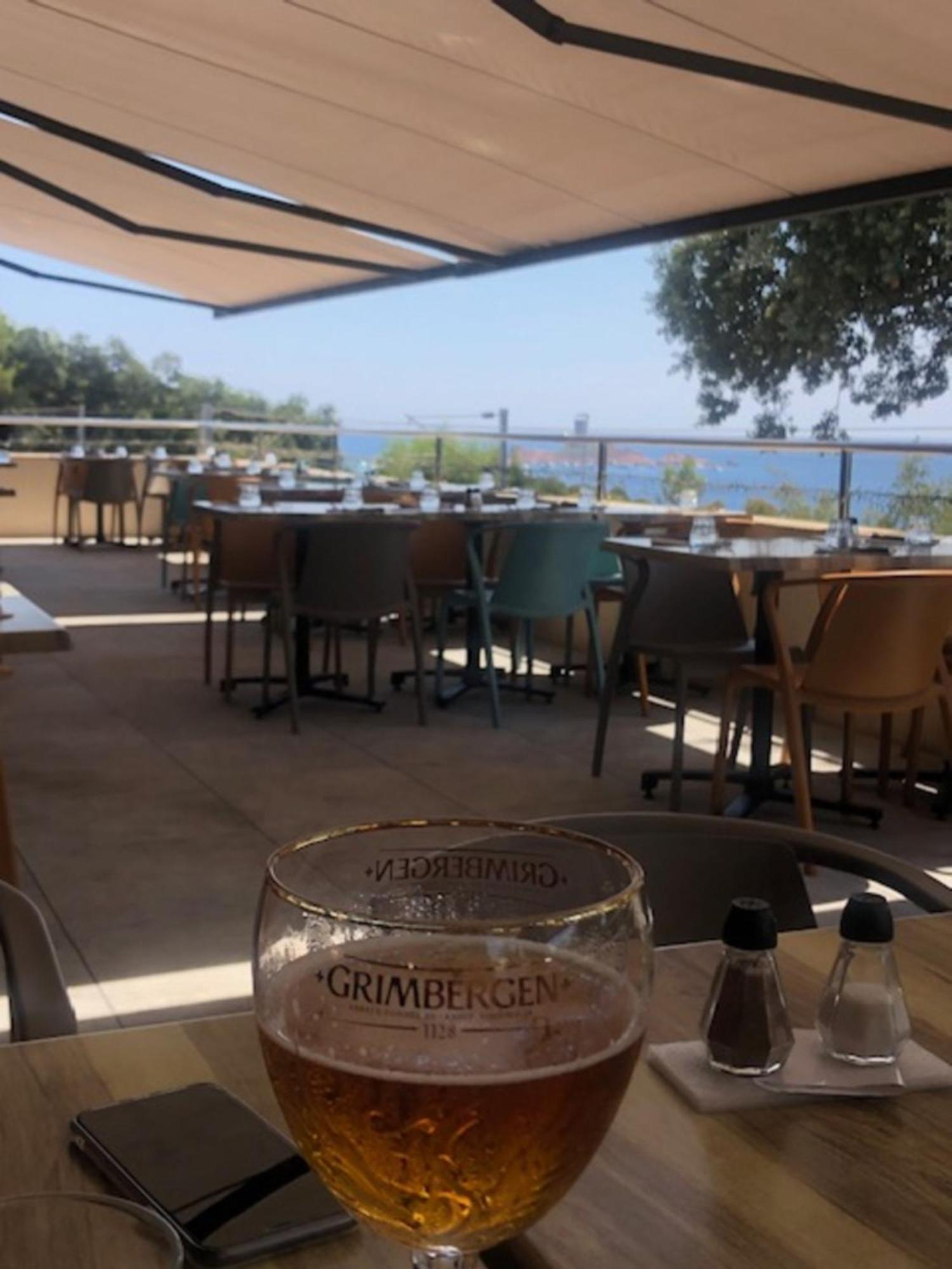 Hotel Taos Vue L'Ile D'Or à Saint-Raphaël Extérieur photo